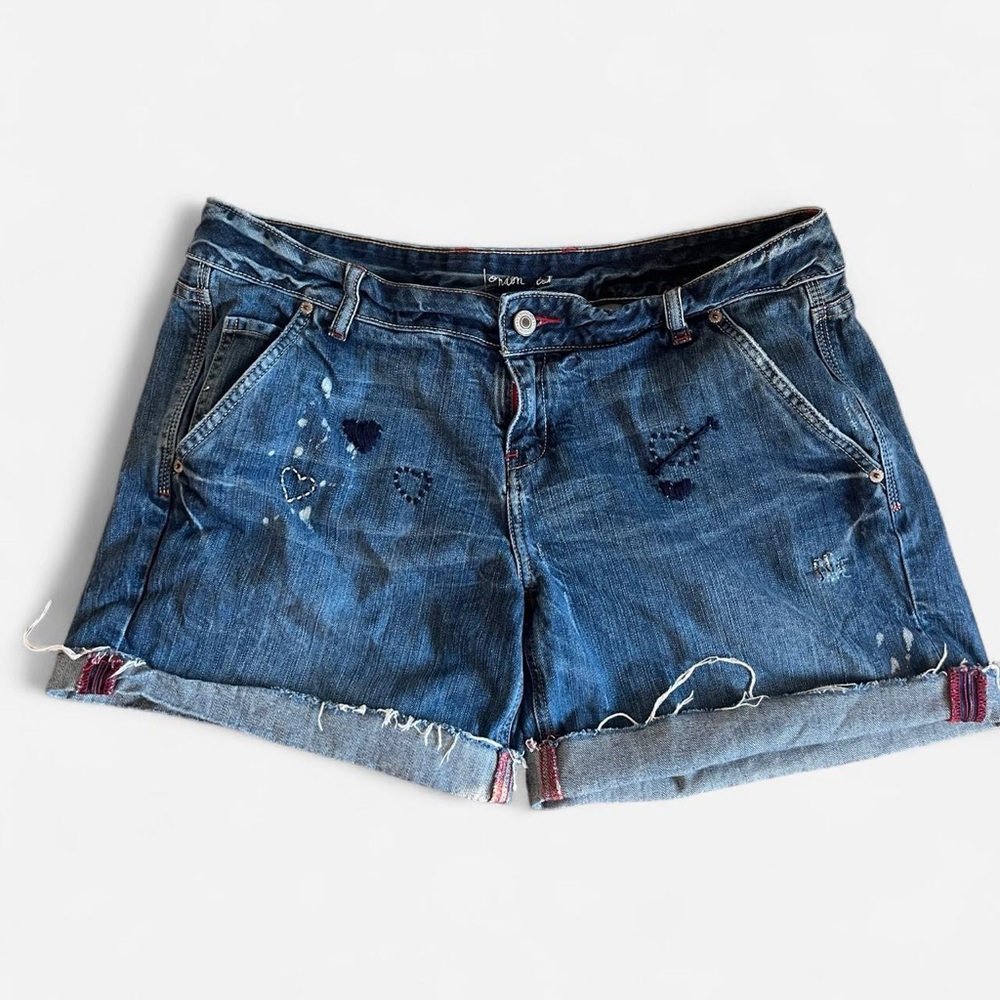 Y2K Grunge Mall Goth Emo Heart Embroidered Distressed Paint Splatter Shorts 14